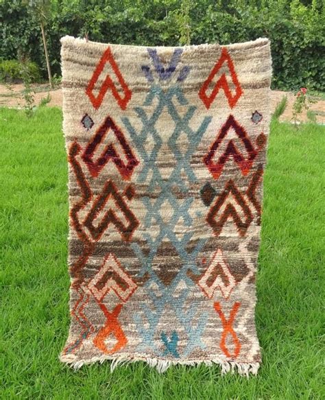 Authentic Handmade Moroccan Azilal Rug 100 Wool Berber Carpet 46 X 2