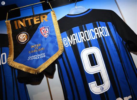 Sigue el partido entre inter milán y cagliari en directo. Inter, Cagliari Maçına Oyuncuların Instagram Adreslerinin Yazılı Olduğu Formalarla Çıktı - Spor