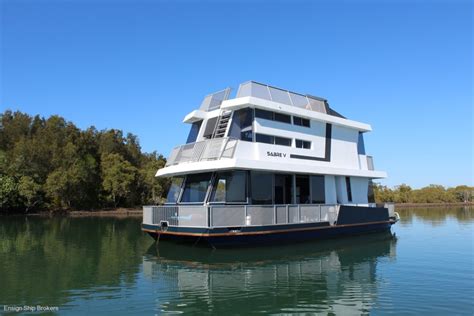 Matthews Houseboat 43 For Sale Ensign Yacht Brokers