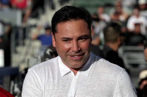 De la hoya had planned a comeback to the ring with a fight on sept. Dana White blasts 'two-faced' Oscar De La Hoya over Floyd Mayweather vs Conor McGregor stance