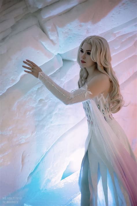 Elsa Cosplay By Aida Zeitgeist Frozen 2 Rfrozen