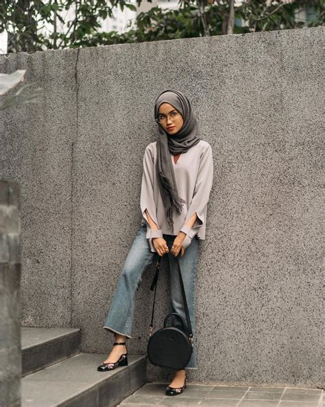 Pin Oleh Tata Time Di Ootd For Hijab Style Model Pakaian Remaja Gaya