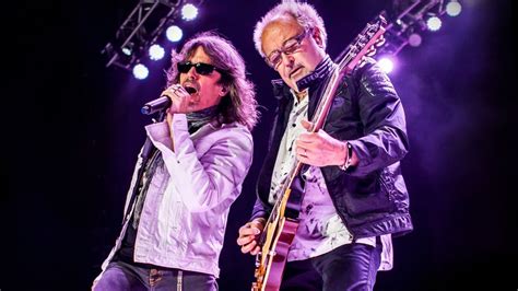 Tour News Foreigner Hits The Road With Tour Dates Kicking Off In June