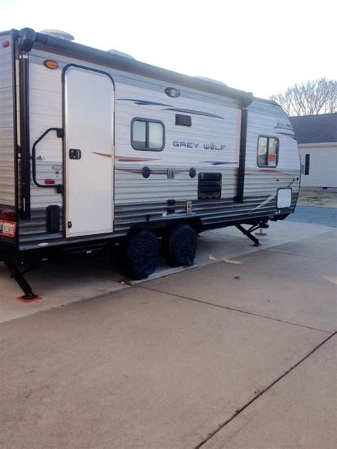 The overall trailer line has interesting floorplans that suit a family of every size. Forest River Grey Wolf rvs for sale in Grove, Oklahoma
