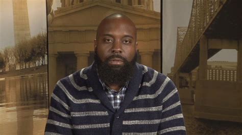 Video Michael Browns Father Urges Peaceful Protests Abc News