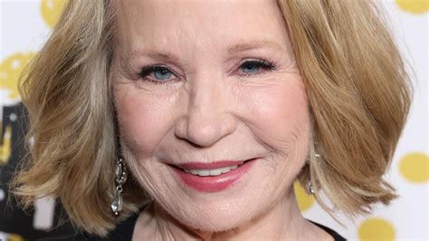 Debra Jo Rupps That 70s Show Wig Gave Her A Level Of Privacy Off Screen