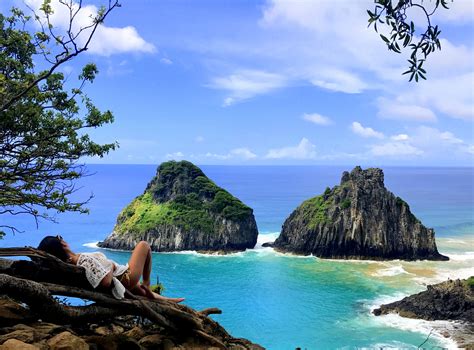 Its pristine beaches, landscapes and wildlife attract tourists worldwide. Roteiro 5 dias em Fernando de Noronha
