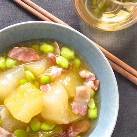 冬瓜とベーコンの人気レシピ!和風の煮物や中華スープに合う献立も紹介 | お食事ウェブマガジン「グルメノート」