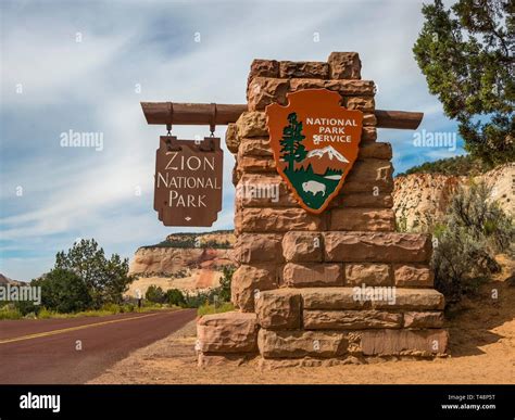 Entrance Sign Welcome Sign Zion National Park Utah Usa Stock Photo