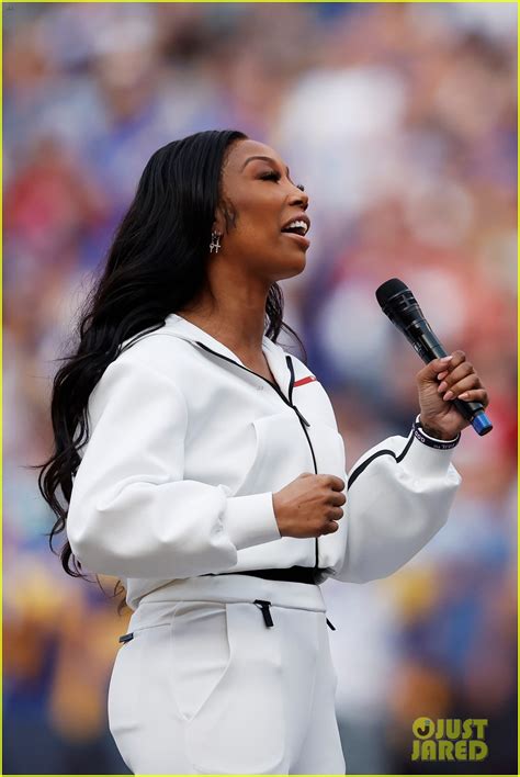 Brandy Channels Whitney Houston While Performing National Anthem At Nfc