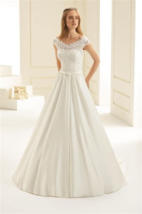 Amelia Wedding Dress From Bianco Evento Uk