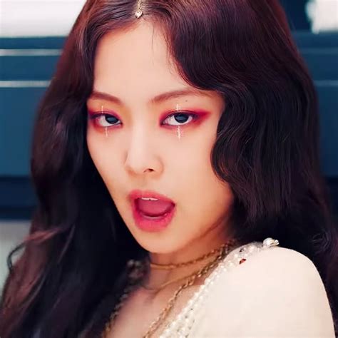 6 Of The Most Iconic Makeup Looks From K Pop Artists Koreaboo