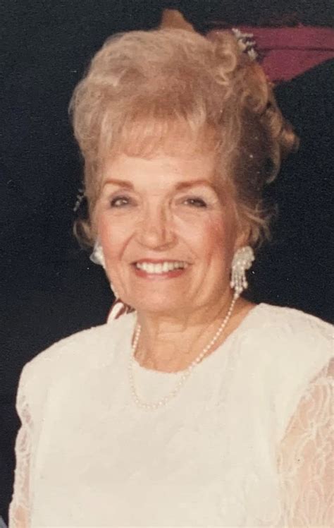 Obituary Of Theresa Aiello Oyster Bay Funeral Home Serving Oyster