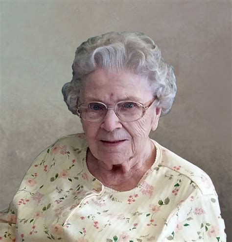 Obituary Of Helen Mae Roe Clayton McGirr Funeral Home Proudly