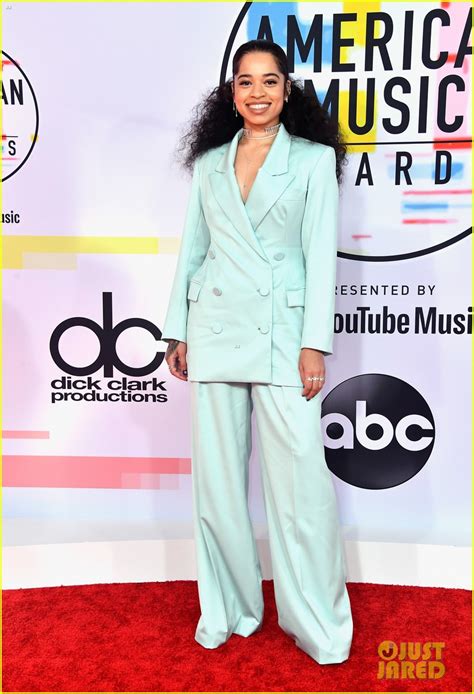 Bood Up Singer Ella Mai Attends Her First American Music Awards