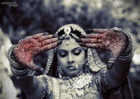 Indian Bride Showing Off Her Hands With Deep Henna Ps Its A Lovely