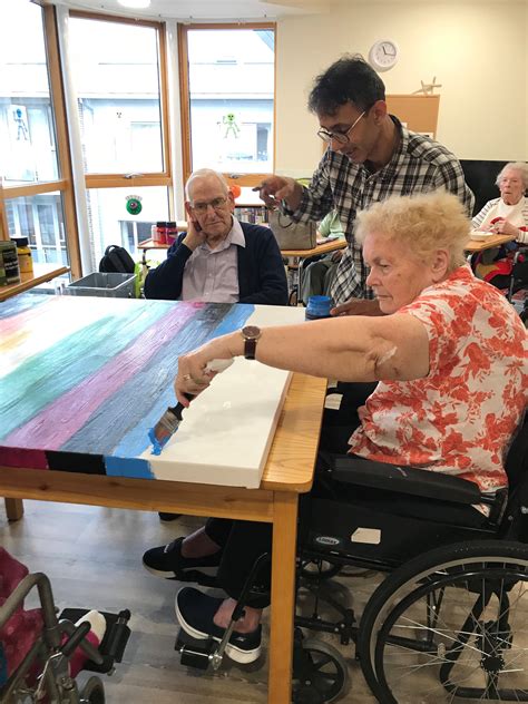 Art Therapy Session At Westgate House Westgate Healthcare Care