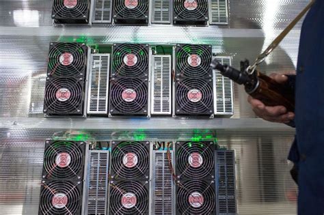 According to the… that goes for electricity coming from a wall outlet, natural gas used in your water heater, the power that that means my rig costs $1.26 per day to run. Russia's Largest Bitcoin Mine Turns Water Into Cash ...