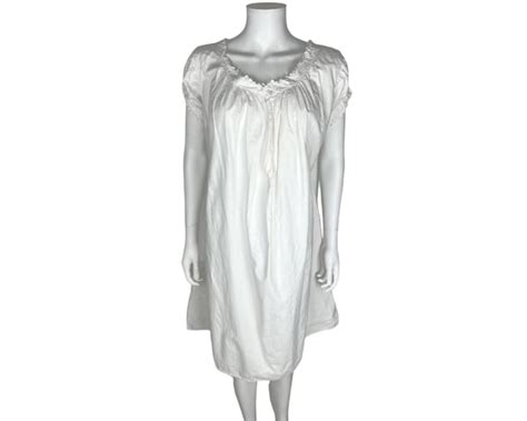 Antique Victorian Nightgown 19th C White Cotton Night Gem