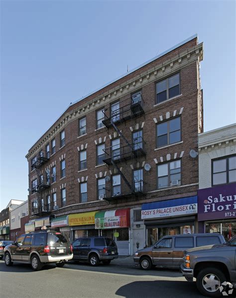 323-327 Main St, Paterson, NJ 07505 - AUCTION 14,000+/-SF Mixed-Use