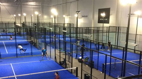 Har du drabbats av ett hjärtstopp eller varit med om att någon i din närhet drabbats? Mikael fick hjärtstopp på padelbanan — hjärtat stod still ...