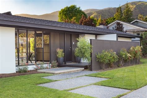 Offered At 899k A Restored Midcentury Abode Shines In Southern