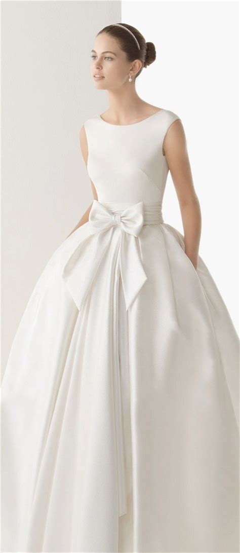 20 Elegant Simple Wedding Dresses Of 2015 Bridaltweet