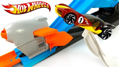 Hot Wheels Rocket Launch Challenge Track Builder System Unboxing Youtube