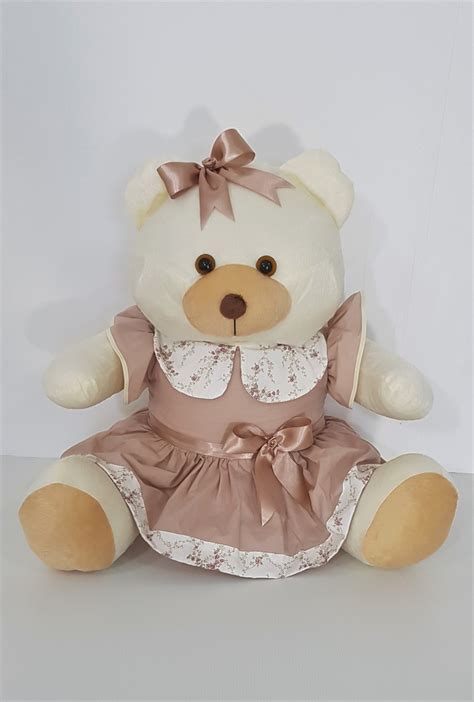 Ursa de Pelúcia Grande 50cm Laço Rosê Nude Decoração Floral