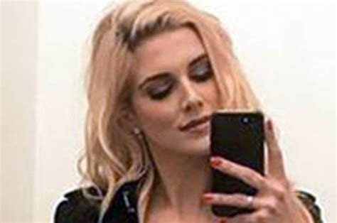 Celebrity Big Brother Cast 2018 Ashley James Looks Hot On Instagram Daily Star