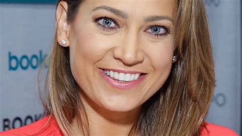 Gma S Ginger Zee S Quirky Transformation Surprises Husband And Fans Are Divided Hello
