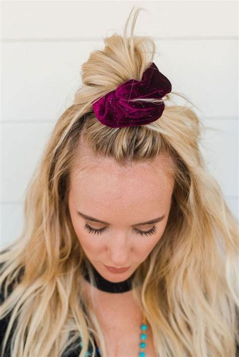 Totally Rad Hairstyles Thatll Make You Glad Scrunchies Are Back