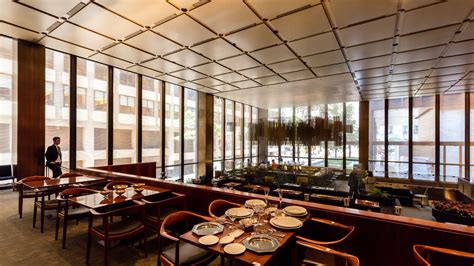 Live The Four Seasons Restaurants Interiors Are Being Auctioned Off