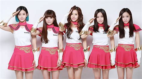 Crayon Pop Involved In Car Accident Hit By A Bus Sbs Popasia