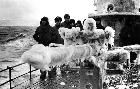 German U Boat With Frozen Deck Gun In The Polar Sea 1942 Ww2 Historybook