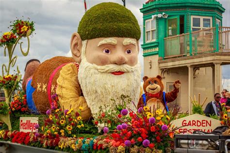 Portland Grand Floral Parade 2019 Editorial Stock Image Image Of