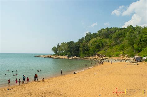 Travelovely Pantai Tanjung Bajau Singkawang Explore West Borneo