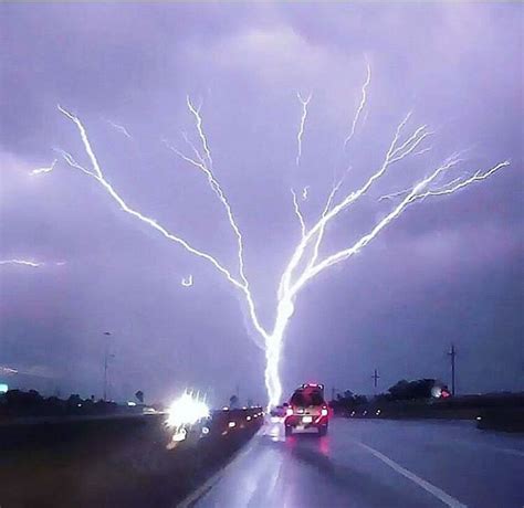 Lightning Natural Phenomena Amazing Nature Nature