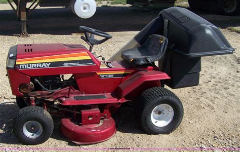 Murray Riding Mower In Russell Ks Item 7422 Sold Purple Wave