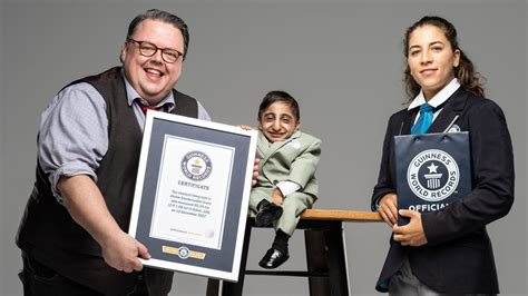 Worlds Shortest Man Who Is Just 2ft 2inches Tall Wins Guinness Record