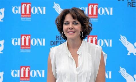 Claudia Gerini Una Donna In Carriera Al Foni Farefilmit