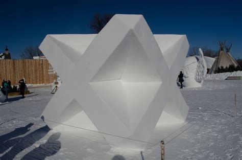 Snow Sculptures And Sunshine At Winnipegs Festival Du Voyageur Savoir