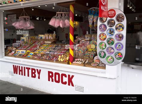 Dh Whitby Rock Whitby North Yorkshire Seaside Sweet Shop Display Candy