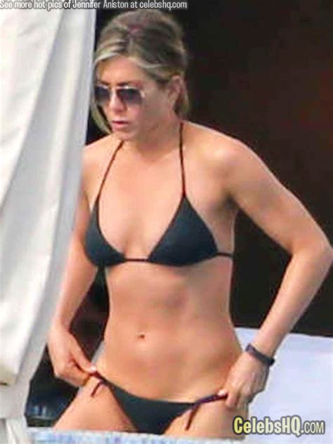 EXCLUSIVE Jennifer Aniston Bikinis Pics In Cabo See Inside