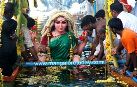 Mangalore Today Latest Main News Of Mangalore Udupi Page Immersion Of Goddess Sharada Idol