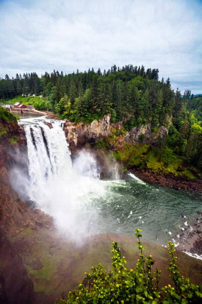 50 Snoqualmie Falls In Spring Stock Photos Pictures And Royalty Free