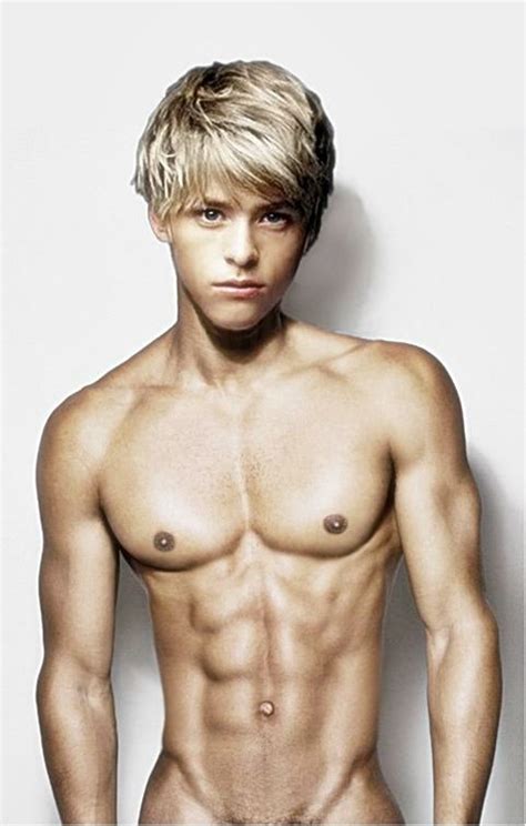 Cute Blond With Images Blonde Boys Blonde Hair Boy Boy Models