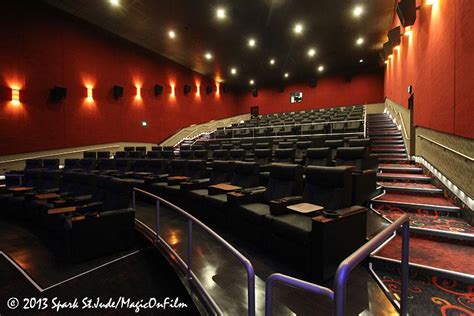 Bandar seri iskandar, bota, malaysia. 7 Epic Places to View a Movie | 99x | WWWQ-H2
