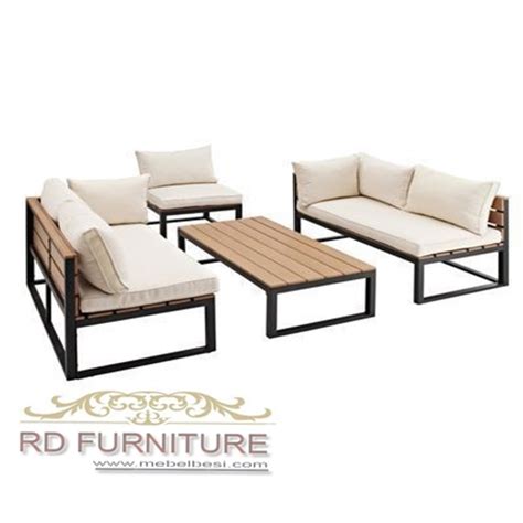 Dekoruma adalah solusi yang tepat karena dekoruma jual lemari anak, sofa, meja kecil, dan kursi taman dengan model minimalis dan ukuran yang beragam. 6 Photos Sofa Rangka Besi Minimalis And View - Alqu Blog