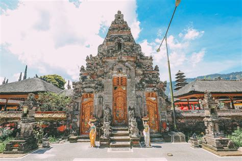 The temple complex is on the shores of lake bratan in the mountains near bedugul. The Beautiful Nungnung Waterfall In Bali And Ulun Danu ...